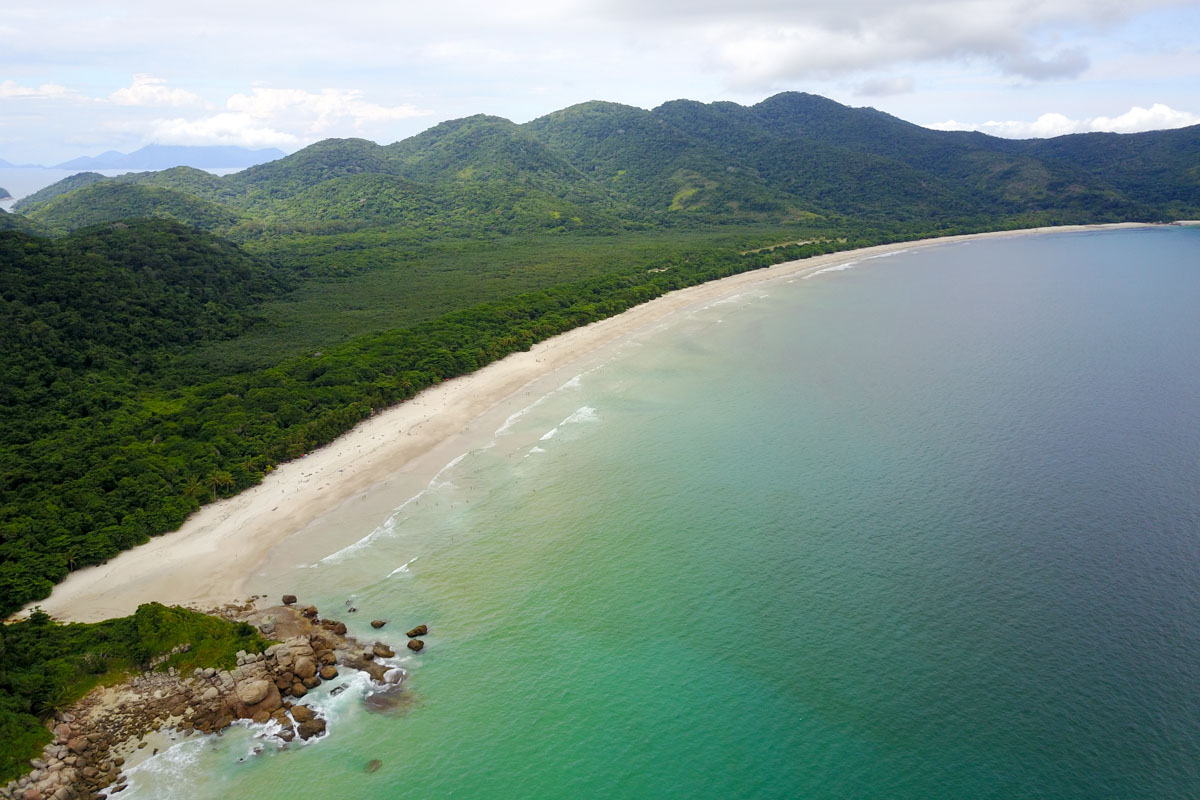 playa-lopez-mendez-ilha-grande
